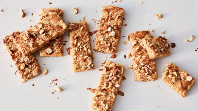 These might be the healthiest ANZAC biscuits of all time